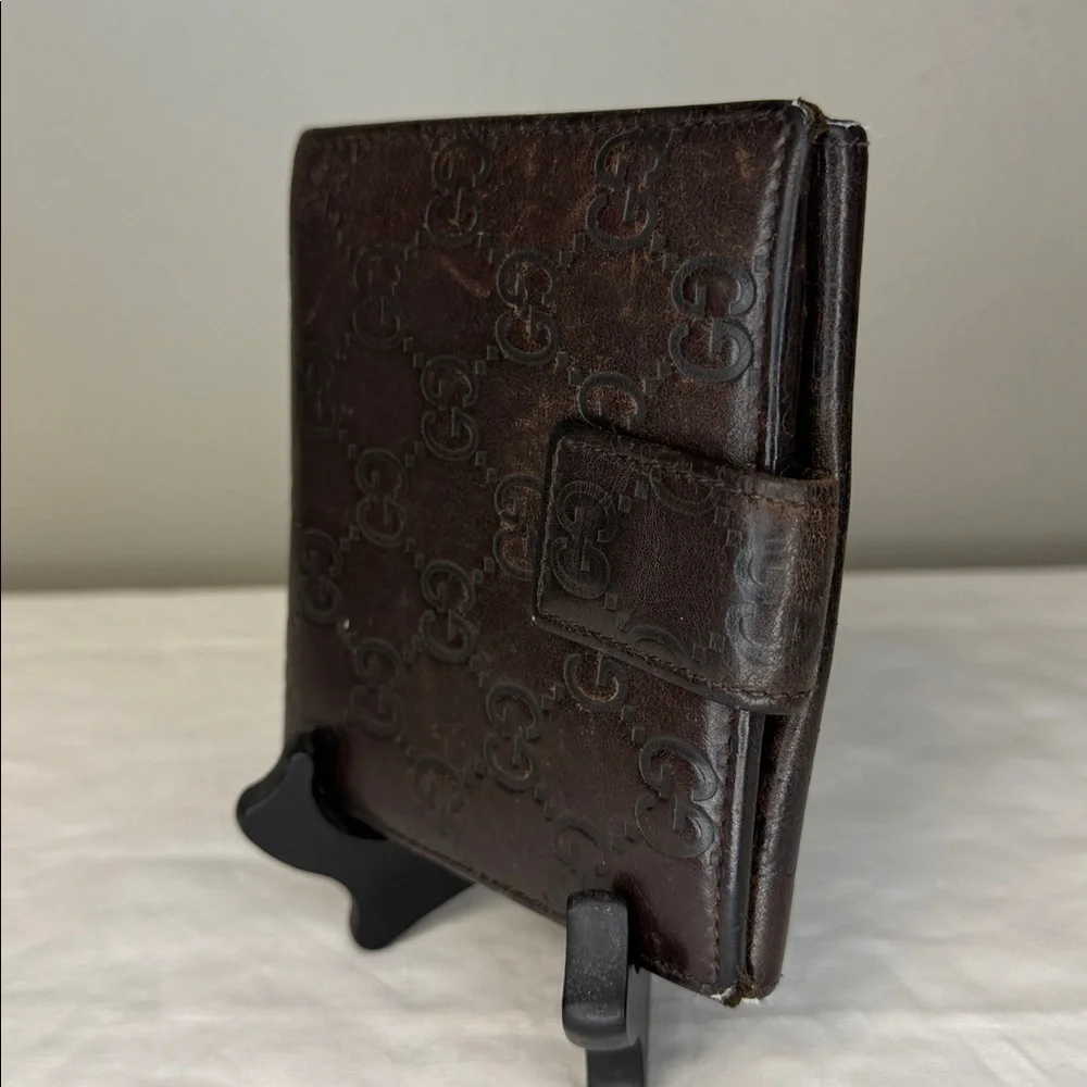 Gucci GG Embossed Leather Bifold Wallet Brown Vintage